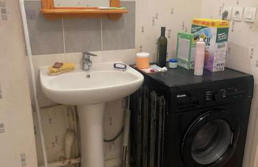 Comfortable apartment in a peaceful setting - Photo 26