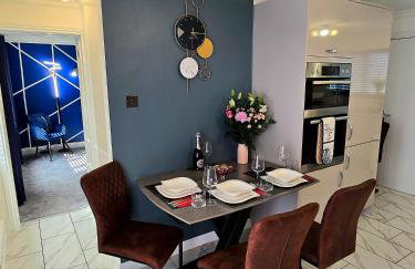 Luxury Modern Comfy 3BR House Contractors Family - Foto 39