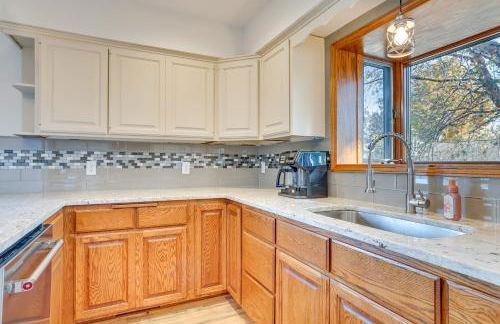 Dock and Views Waterfront Home in Wabasha! - Foto 9