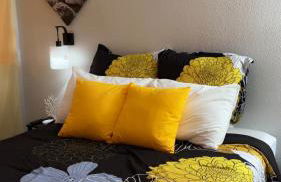 Sun-Kissed Stays - Photo 25