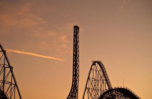 ThrillStay Braves & Six Flags Family House - Foto 27