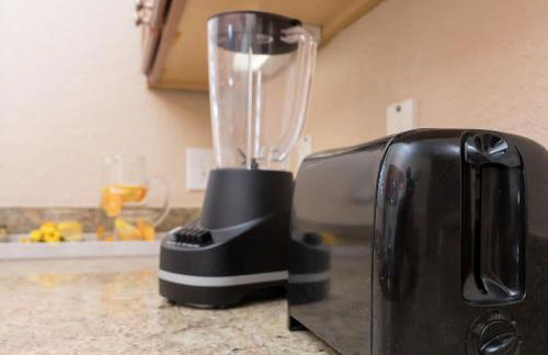 Rendezvous at Regal Palms - Nearby Theme Parks - Foto 23