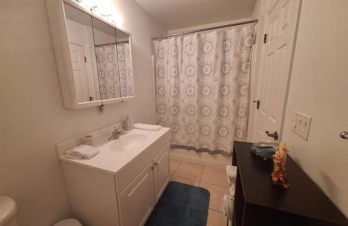 Home 3 beds 1 full bath 1 half bath Port Charlotte near beach - Foto 8