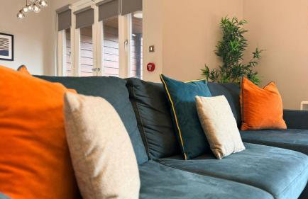 Ropewalks Retreat IV Sleeping 6 Guests with Parking and Balcony - Photo 26