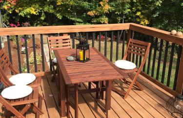 Dreamy Artist Chalet in Secluded Historic Village - Photo 2