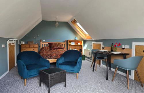 The Loft at Box Bridge - Photo 22