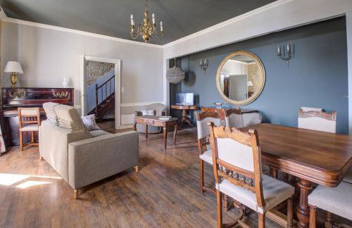 Le Prieuré "Péridoors" - Élégance, Histoire & Jacuzzi - Foto 27