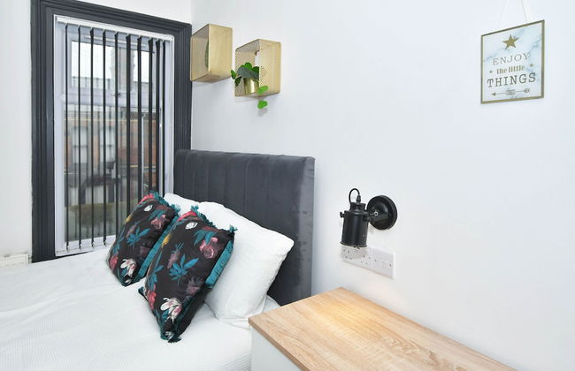 Townhouse @ 202 Walthall Street Crewe - Photo 25