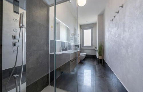 [Via Indipendenza] – Attico di lusso con Piscina - Photo 17