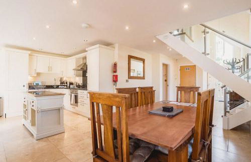 Trewhiddle Retreat V31 by Together Travel - Luxury 3-Bedroom Villa - Foto 14