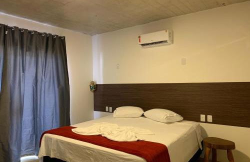 Casa Amarela - 3 suítes e piscina - Foto 7