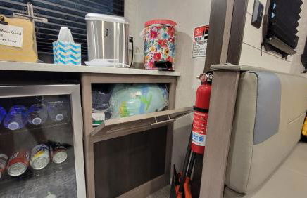 River RV, Romance Glamping Pup Paradise Riverside - Foto 21