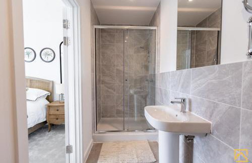 Outstanding 5 Bedroom Townhouse, Canal Views By Valore Property Services - Foto 54