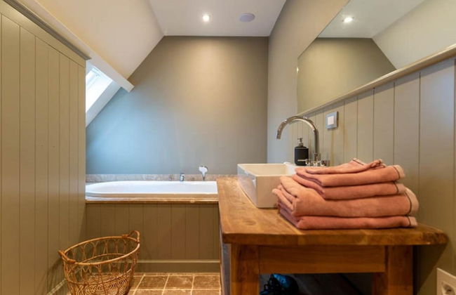 Beautiful Holiday Home in Vlaanderen With Shared Pool - Foto 50