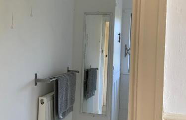 Country cottage overlooking fields with garden room - Foto 38