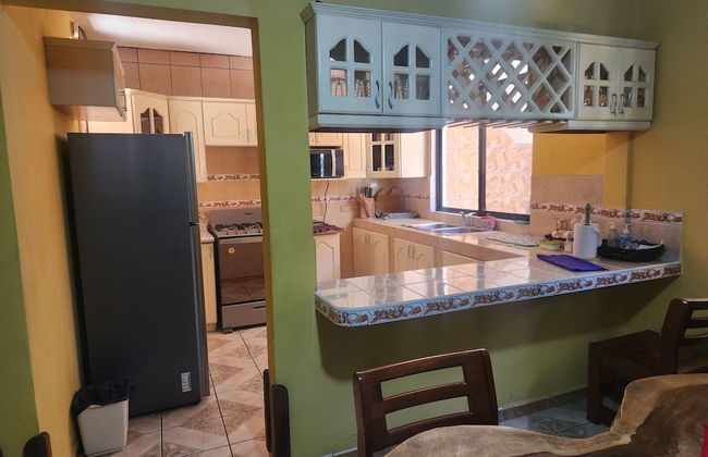 Casa hermosa a 20 minutos del aeropuerto - Photo 11