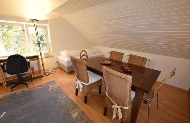 Tolstov-Hotels Generous 3 Room Apartment - Photo 45