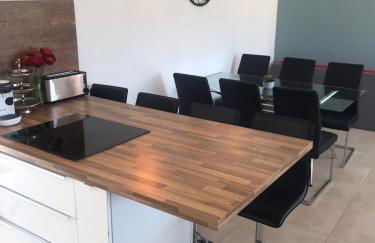 Villa mit großartigem Panoramablick auf das Meer und direkt am Pool - Foto 16