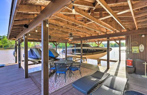 Fire Pit and Dock Waterfront Lake Sinclair Getaway! - Foto 28