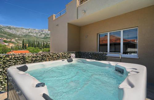 Relax apartment Split area with jacuzzi and mountain view - Photo 28