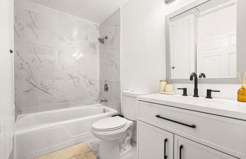 Historic 1790s Old Town Gem 5BR with Parking - Prince Street - Foto 17