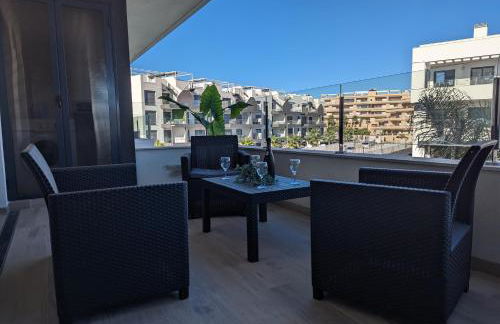 Poolside 2BR apartment Villamartin - Foto 22