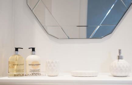 Tailored Stays - De Havilland House - Foto 19