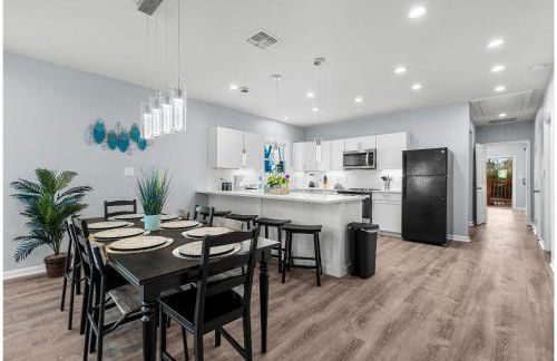 Inviting 4br/2.5ba Downtown Home With Ample Space! - Foto 16