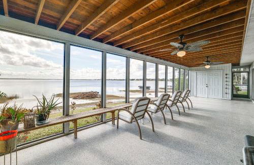 Water Access and Beach Area Crooked Lake Escape - Foto 1