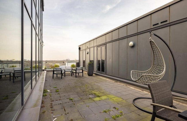 The Riverside Residence - 3bdr Flat With Balcony - Foto 25