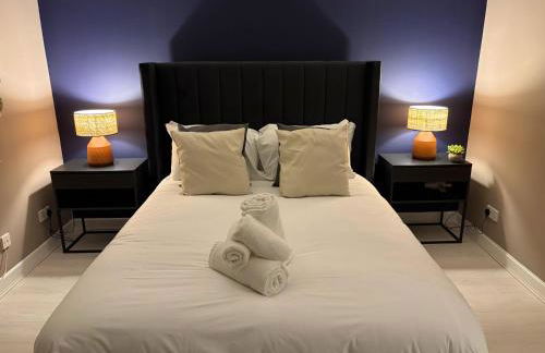 Stylish 1-Bed Riverside Views Near DLR Canary Wharf - Foto 8