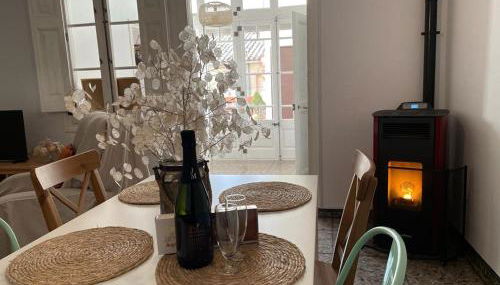 Casa Olivera- apartament al Passeig Font Vella - Foto 1