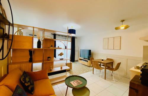 'L'Élégant' Studio Centre, Parking privé, Clim, Terrasse - Foto 25