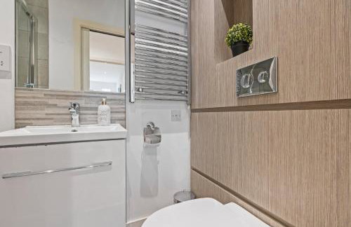 Spacious Central Leeds Flat - Sleeps 8 - View City Centre - Foto 21