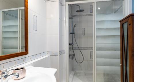 Appartement T2, fonctionnel, Parking,balcon ,2 minutes gare ,17 minutes Paris - Foto 5, Shower