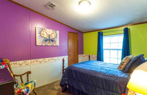 Lakefront Many Vacation Home with Deck and Views - Foto 25