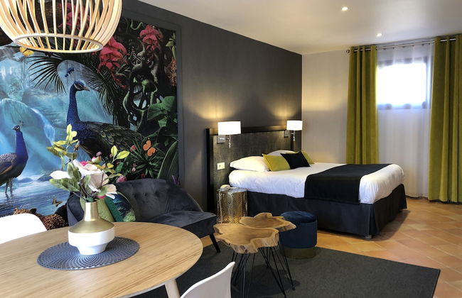 Hotel Les Suites - De Crécy - Foto 10