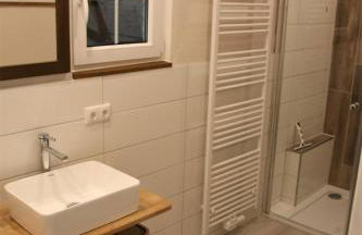 Große, helle Ferienwohnung mit 2 Balkonen auf dem Kastanienhof Oetzen in der Lüneburger Heide - Foto 23