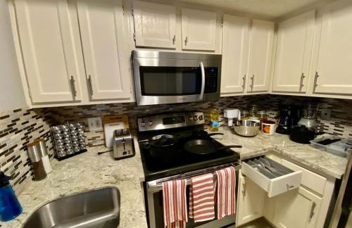 MidCentury Modern Longterm, Med Center Pool WD - Foto 11