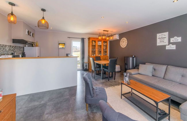 Modern Holiday Home in Ouffet With Terrace - Foto 13