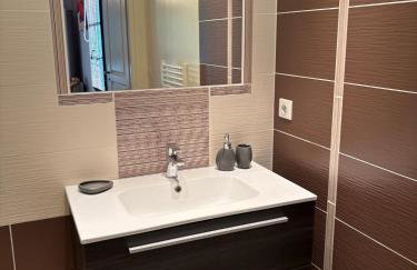 Le cocon en Sologne, Châteaux, Zoo de Beauval, Piscine, WIFI, 2 chambres, 3 lits, 2 sdb - Foto 11