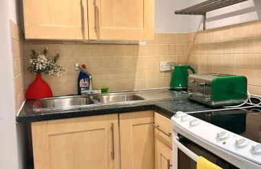 House Andiamo Portsmouth, Centrally located, Sleeps 3 - Foto 13