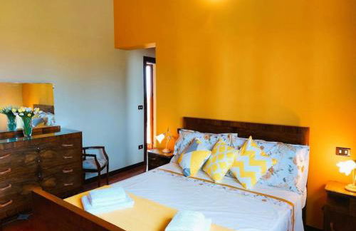 Characteristic restored farmhouse with 360 degree views - Photo 34