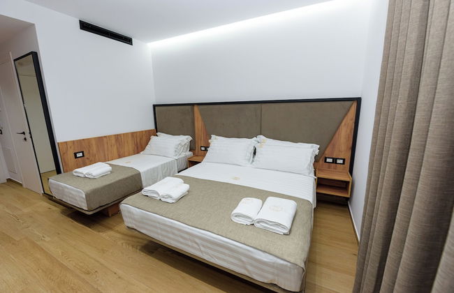 Kevin's Aparthotel - Foto 11