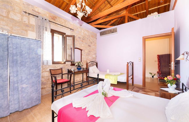 Mountain Oasis - Pool Playground Near Neda Falls - Foto 25