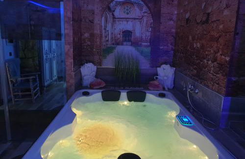 LA VEGUILLA DELUXE JACUZZi - Photo 11