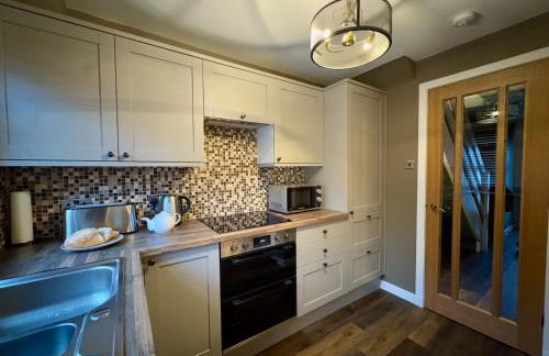 Cochrane House - Photo 7