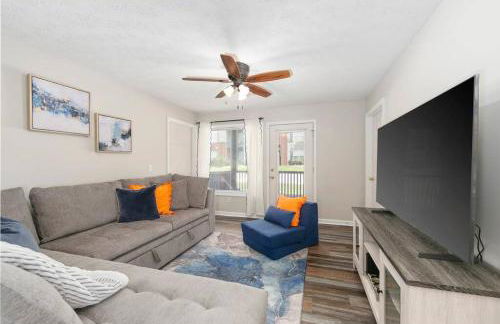 Vibrant Living Near Auburn University l 4BR 4BA - Foto 22