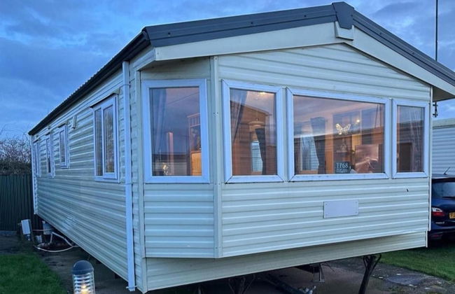 3 Bedroom Caravan - Sleeps 6, Pool & Garden - Foto 11