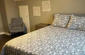 Modern Lakefront Views at Lake Hickory Haven - Foto 13